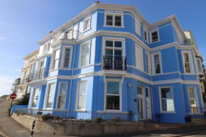 3 Elizabeth House Ventnor